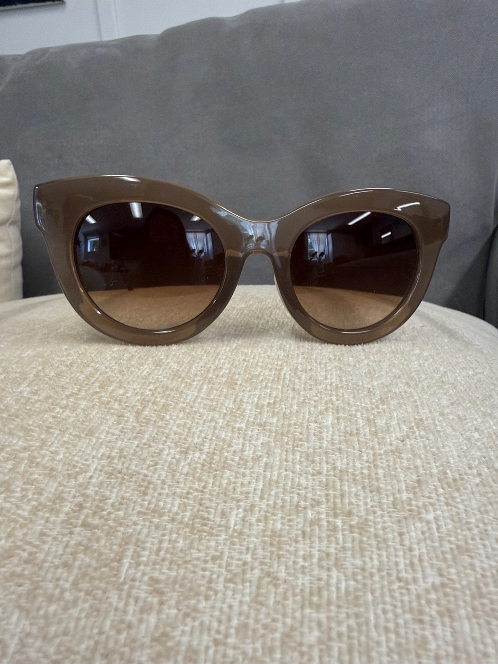 &Other Stories Light Brown Cat Eye Women's Sunglasses